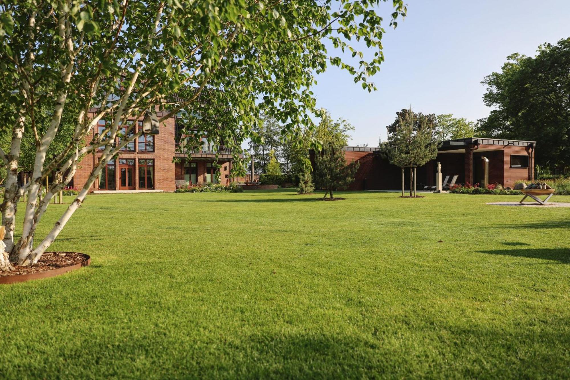 Villa Schmidt - Strandhaus Direkt Am Meer Mit Sauna, Sport Und Duenengarten II Rostock Exteriör bild