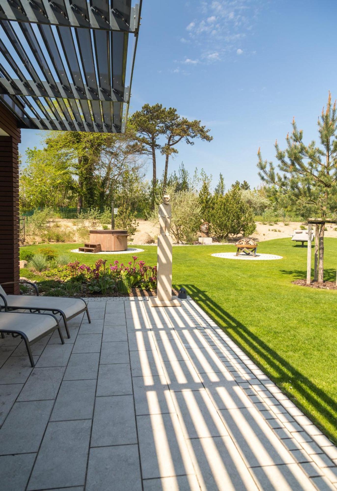 Villa Schmidt - Strandhaus Direkt Am Meer Mit Sauna, Sport Und Duenengarten II Rostock Exteriör bild