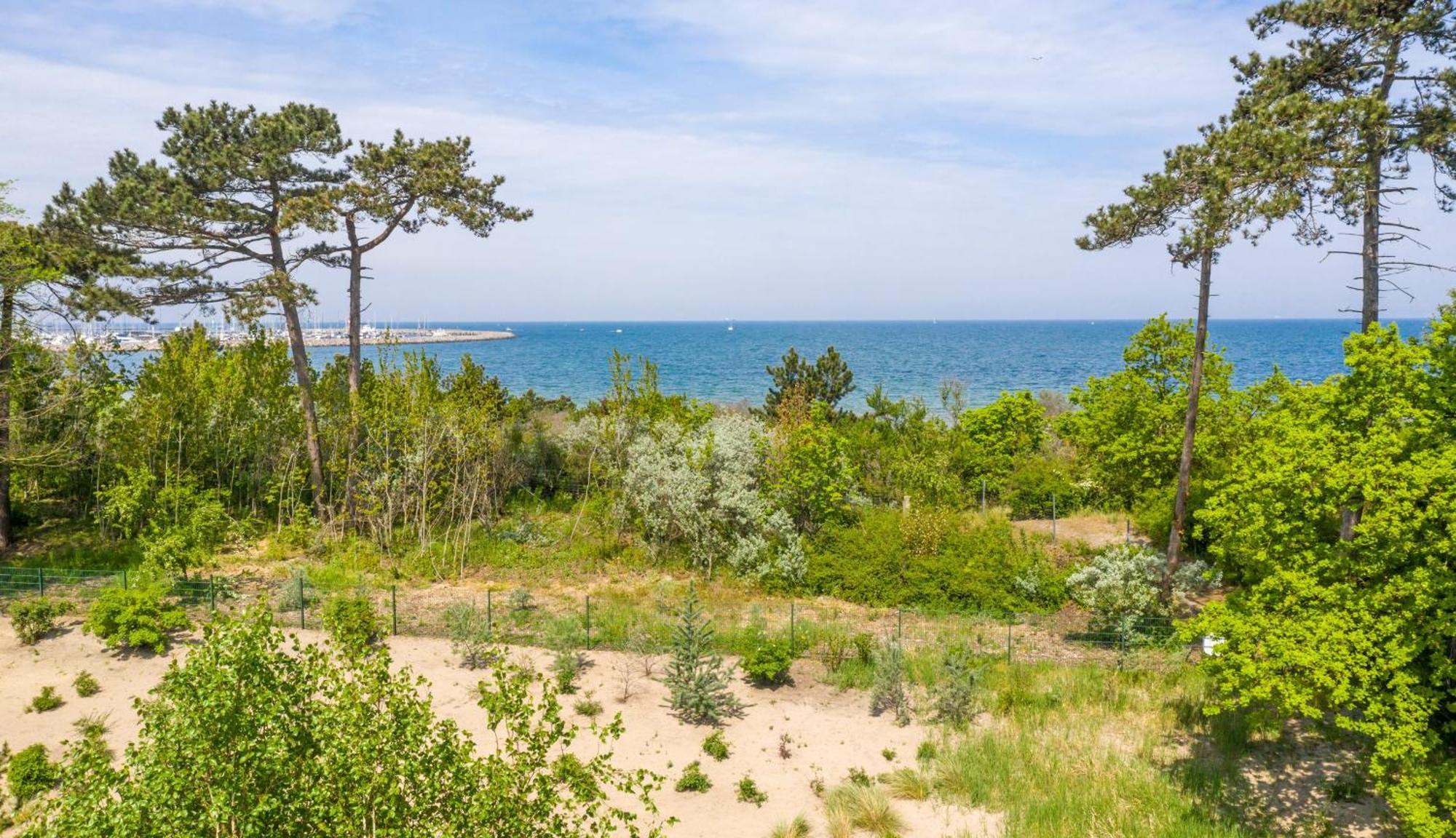 Villa Schmidt - Strandhaus Direkt Am Meer Mit Sauna, Sport Und Duenengarten II Rostock Exteriör bild