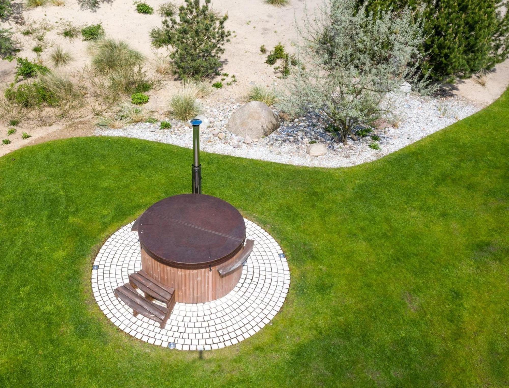 Villa Schmidt - Strandhaus Direkt Am Meer Mit Sauna, Sport Und Duenengarten II Rostock Exteriör bild